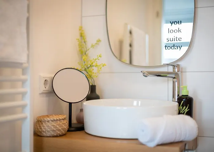 Aparthotel Bright Center