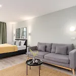 Bright Center מלון דירות