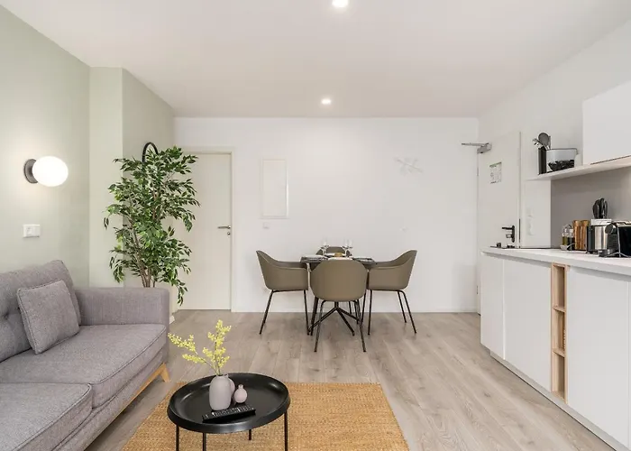 Bright Center Hotel apartamentowy