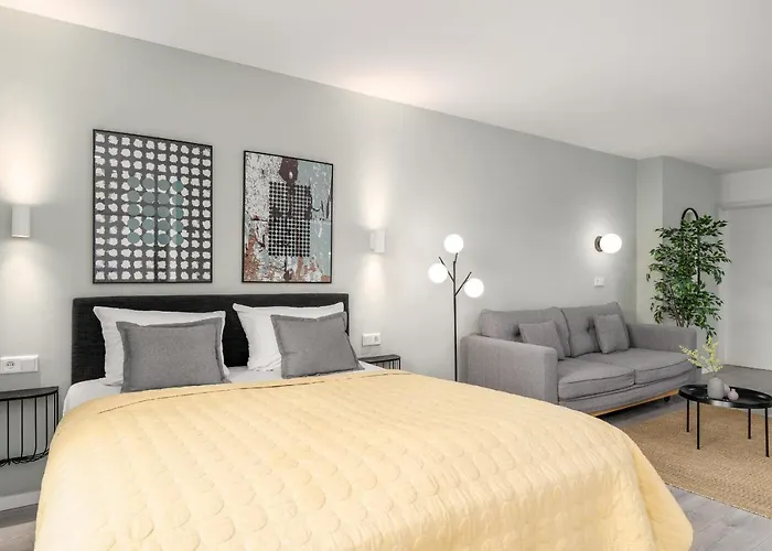 公寓式酒店 Bright Center